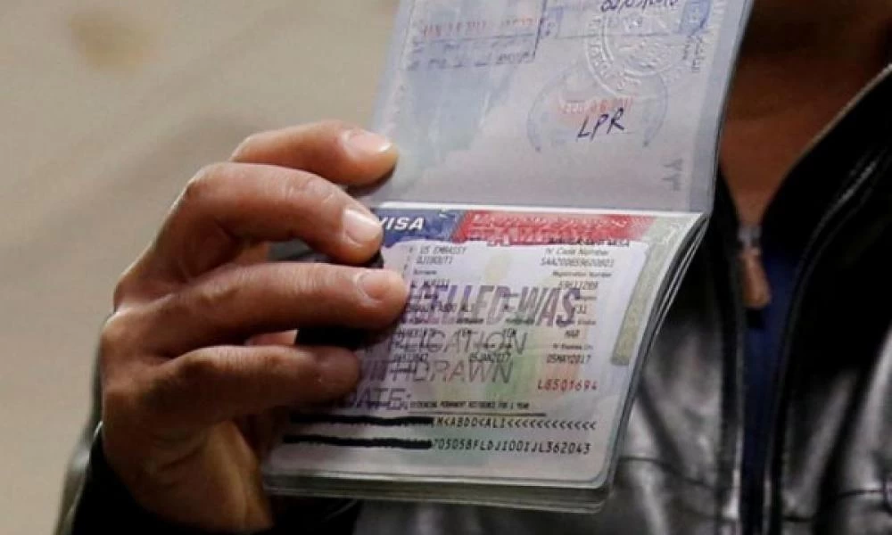 Τα ισχυρότερα διαβατήρια του 2021: Σε ποια θέση βρίσκεται η Ελλάδα